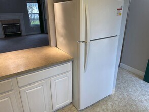 13216 NE Salmon Creek Ave in Vancouver, WA - Foto de edificio - Building Photo