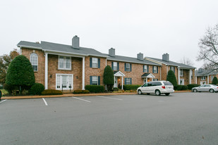 Cottage Place in Nashville, TN - Building Photo