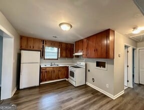 2673 Shannon Dr in Austell, GA - Building Photo - Building Photo