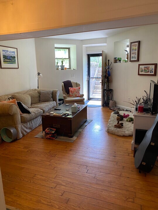 1728 Beacon St, Unit b in Brookline, MA - Building Photo