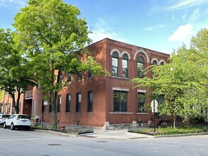 1848 W Henderson St, Unit G01C in Chicago, IL - Building Photo - Building Photo