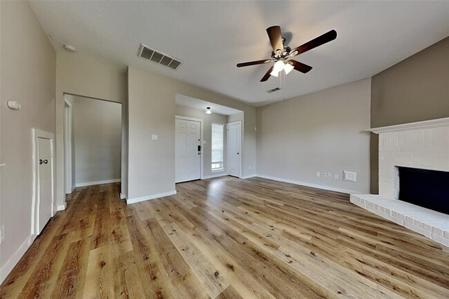 7447 River Pines Dr in Cypress, TX - Building Photo - Building Photo