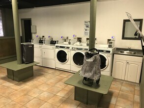 45 Hemenway St, Unit B2 in Boston, MA - Building Photo - Building Photo