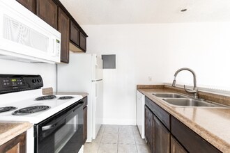 5540 Boca Raton Blvd in Fort Worth, TX - Building Photo - Building Photo