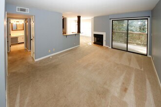 702 Garden Ct in Atlanta, GA - Building Photo - Building Photo