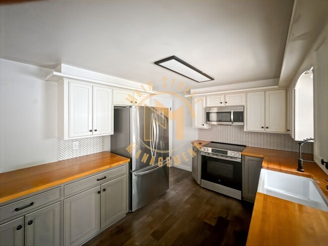 1313 St Agnes Dr in Green Bay, WI - Building Photo - Building Photo