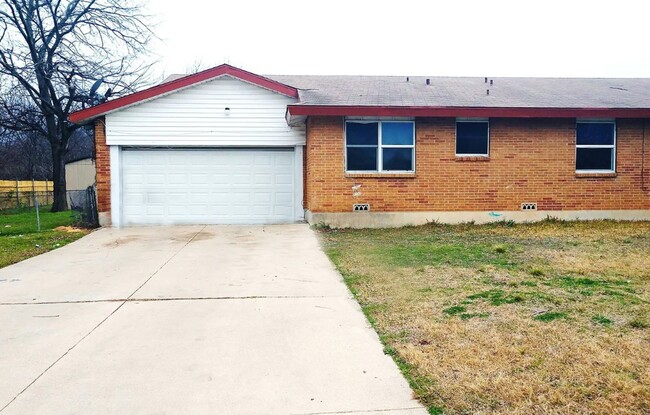 property at 1204 Illinois Ave