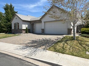 3545 Rock Ridge Ct in Reno, NV - Building Photo - Building Photo