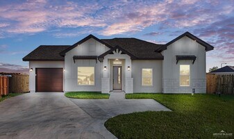 13 Solid Dr in Brownsville, TX - Building Photo
