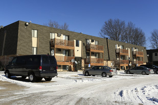 Meadow Oaks Apartments