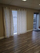 7525 Forsyth Blvd in Clayton, MO - Building Photo