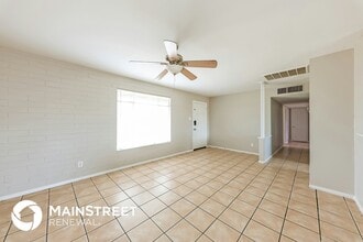 3640 N 49th Dr in Phoenix, AZ - Building Photo - Building Photo