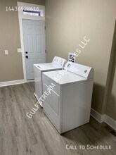 2114 Hollins St in Baltimore, MD - Building Photo - Building Photo