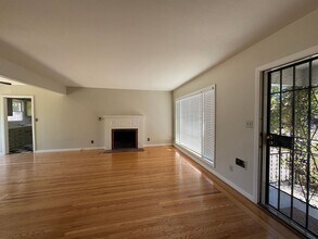 4710 23rd St in Sacramento, CA - Building Photo - Building Photo