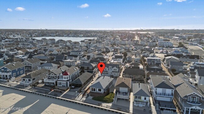 115 Boardwalk in Point Pleasant Beach, NJ - Building Photo - Building Photo