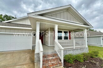 2640 Saltgrass Wy in Crestview, FL - Building Photo - Building Photo