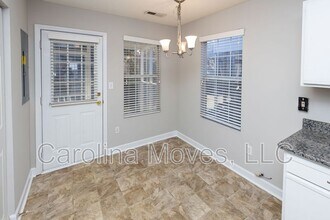 112 Brushy Hollow Ln in Greer, SC - Building Photo - Building Photo