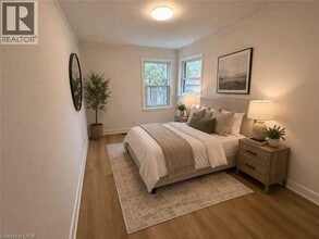 31 Berkley Rd in Cambridge, ON - Building Photo - Building Photo