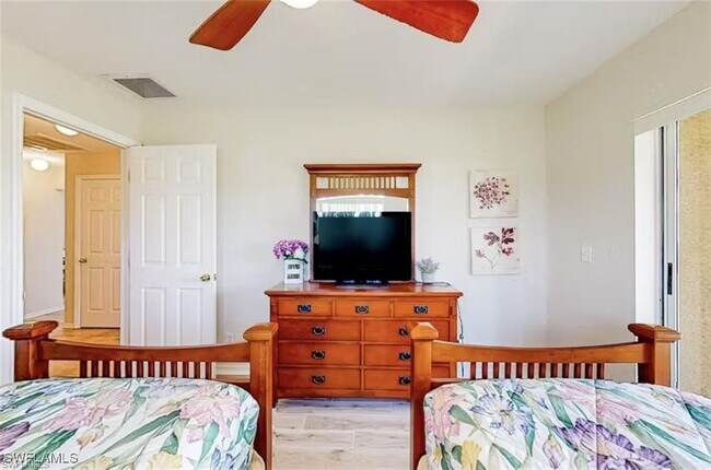 923 SW 28th Terrace in Cape Coral, FL - Building Photo - Building Photo