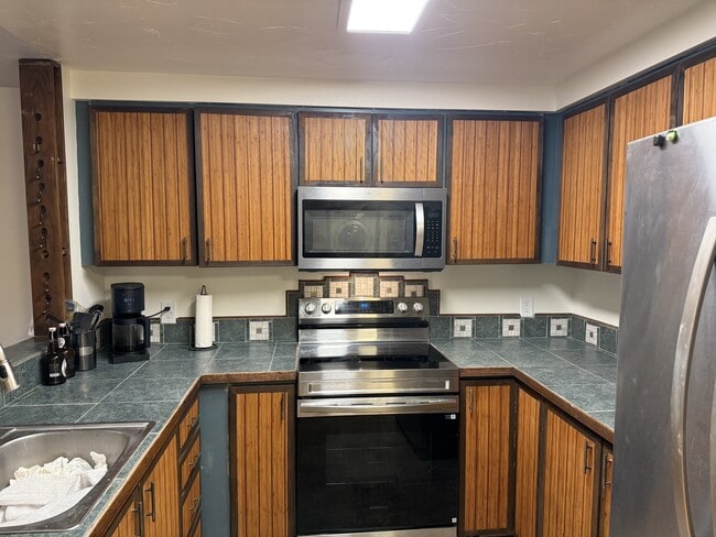 2747 S Kihei Rd in Kihei, HI - Foto de edificio - Building Photo