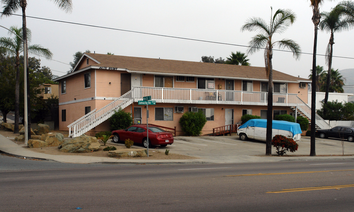 1103 Helix St in Spring Valley, CA - Building Photo