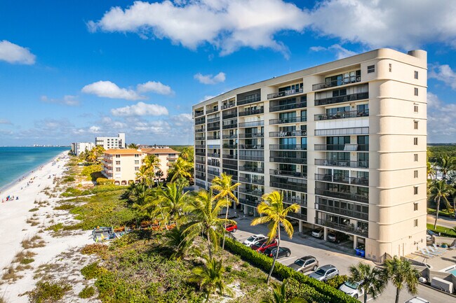 The Egret in Bonita Springs, FL - Foto de edificio - Building Photo