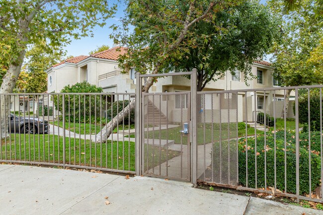 Steeplechase in Agoura Hills, CA - Building Photo - Building Photo