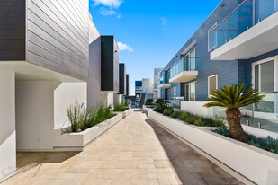 Dana Cove Luxury Living Apartments