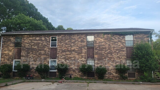 property at 4916 Cotton Row NW