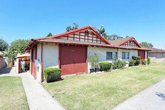 1763 W Neighbors Ave in Anaheim, CA - Building Photo - Building Photo