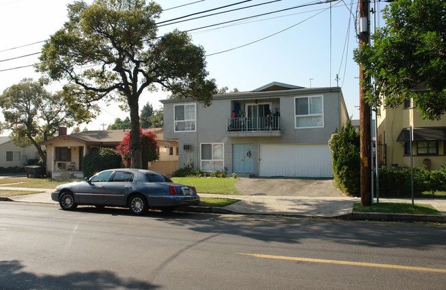 733 S Adams St in Glendale, CA - Building Photo - Building Photo