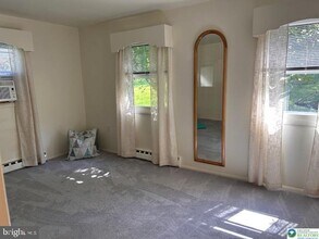 2395 Taylor Dr in Coopersburg, PA - Building Photo - Building Photo