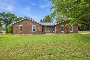 4812 Sierra Dr in Old Hickory, TN - Building Photo