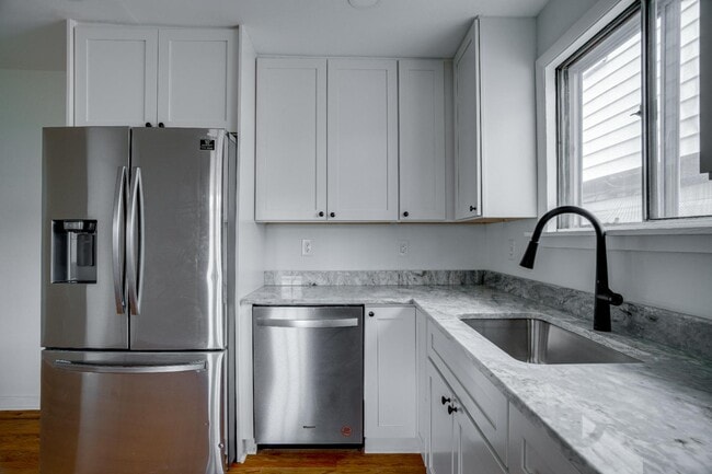 2403 Flint St in Richmond, VA - Building Photo - Building Photo