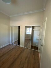 10207 Louise Ave in Northridge, CA - Building Photo - Building Photo