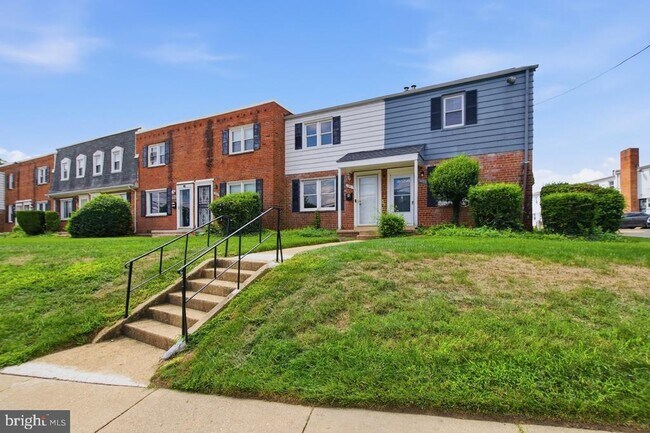 property at 3861 26th Ave