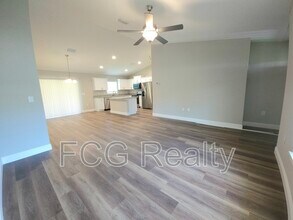 9379 N Sandree Dr in Citrus Springs, FL - Building Photo - Building Photo
