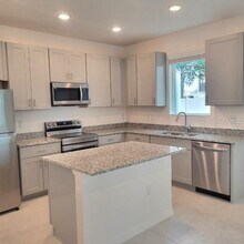 4364 Sailplane Ct in Wesley Chapel, FL - Building Photo - Building Photo