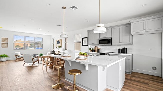 2802 Chattleton Ln in San Pablo, CA - Building Photo - Building Photo