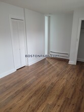 214 Hanover St in Boston, MA - Building Photo - Building Photo