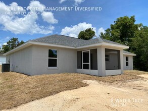 8 Water Trce in Ocala, FL - Foto de edificio - Building Photo