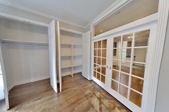 724 Tenth Avenue in New York, NY - Building Photo - Building Photo