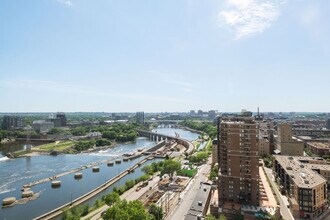 100 3rd Ave S in Minneapolis, MN - Building Photo - Building Photo