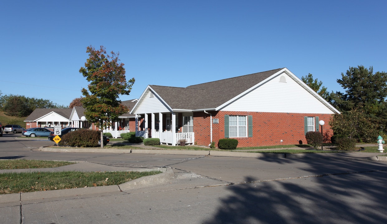 Westchester Village of St Joseph in St. Joseph, MO - Foto de edificio