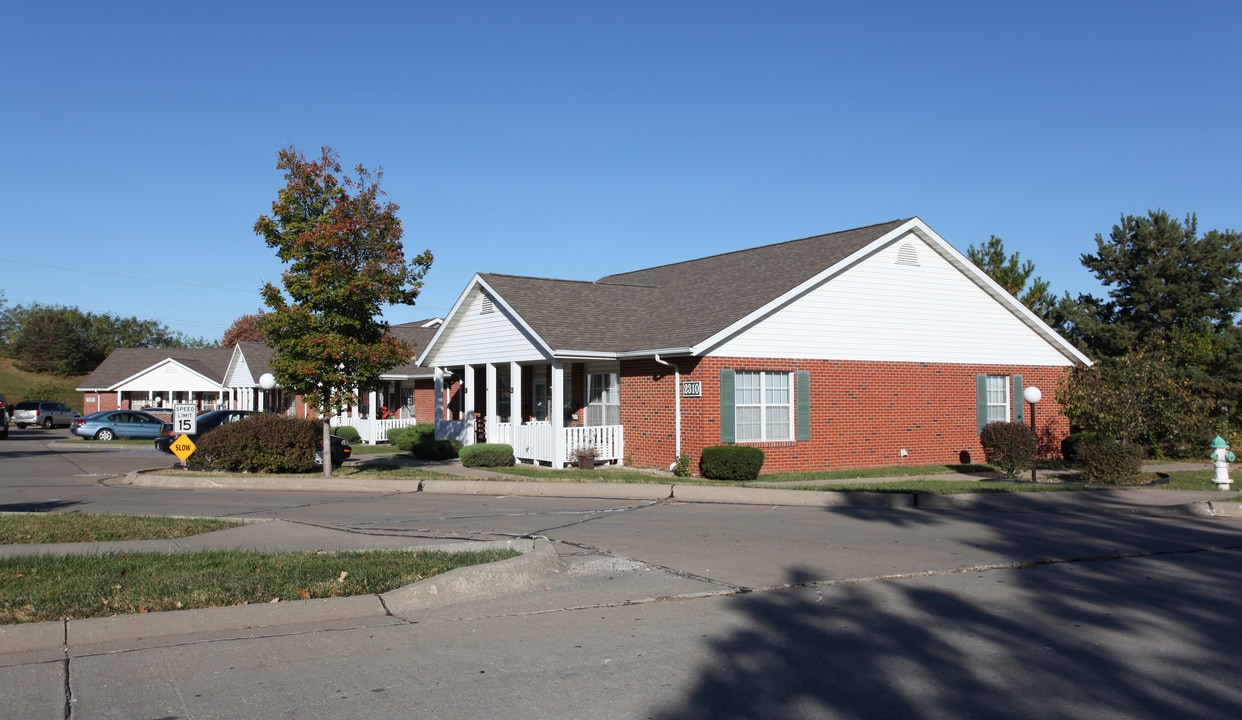 Westchester Village of St Joseph in St. Joseph, MO - Building Photo