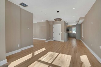 49 Park Ave in Madison, NJ - Building Photo - Building Photo