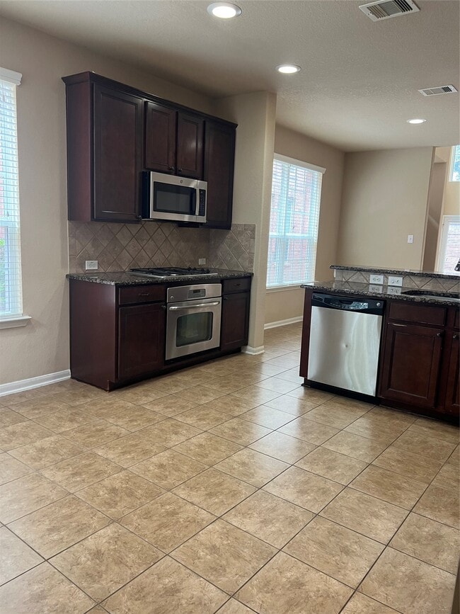 1214 Glenwood Canyon Ln