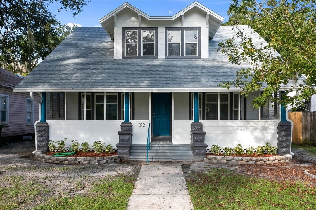 812 Pennsylvania Ave in St. Cloud, FL - Building Photo