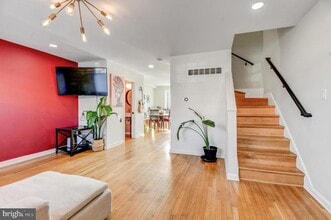 1371 Adams St NE in Washington, DC - Building Photo - Building Photo