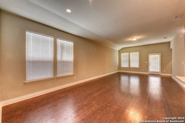 27411 Rio Bnd in Boerne, TX - Building Photo - Building Photo